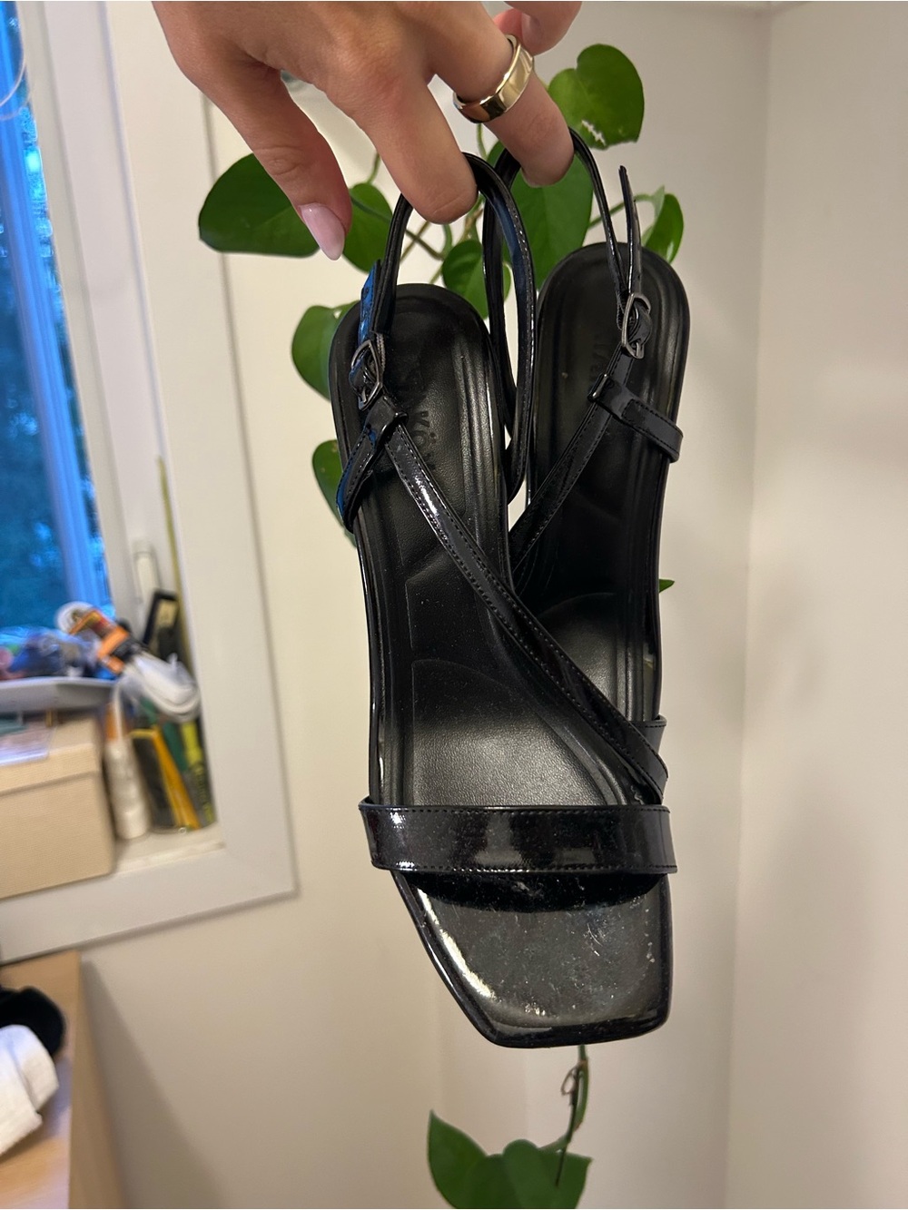 Black Patent Slingback Sandals - Women's Stylish Strappy Heels